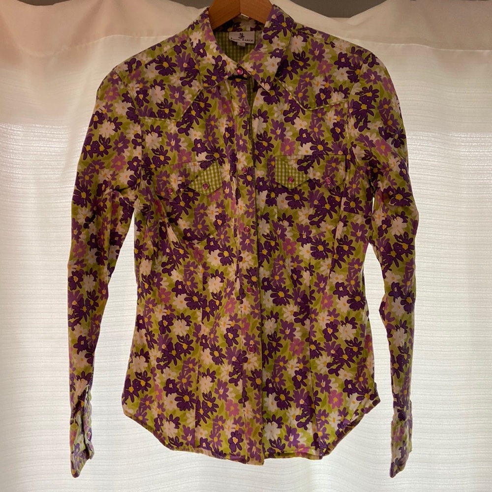 Get ready for Stampede with this stunning Angel Ranch shirt